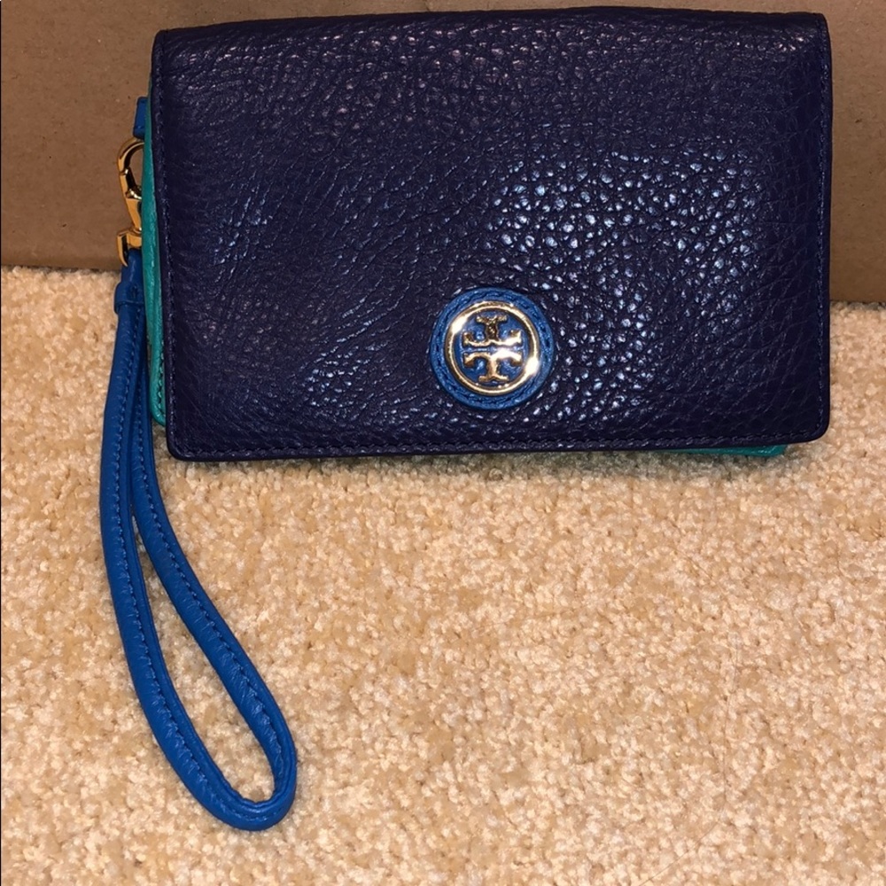 Brand new Tory Burch Wristlet